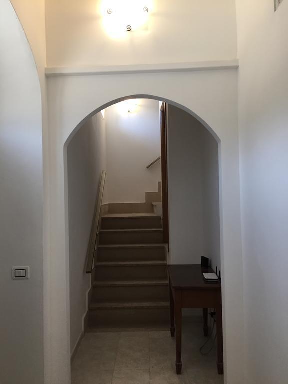 La Terrazza Sul Borgo Bed & Breakfast Serracapriola ภายนอก รูปภาพ