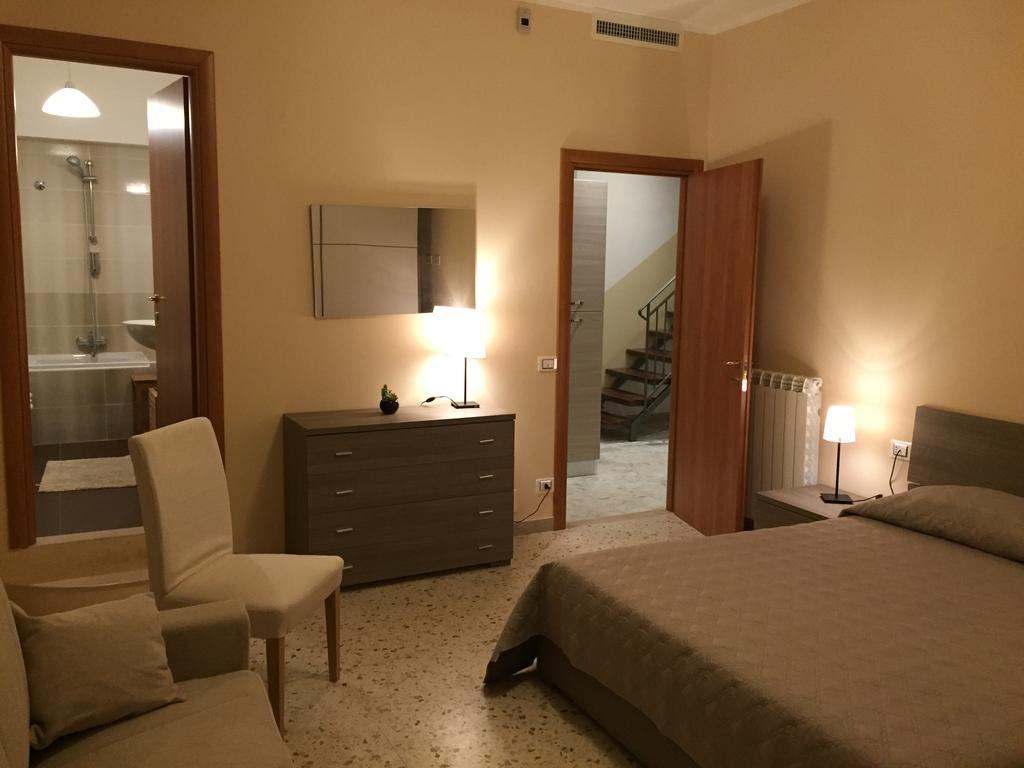 La Terrazza Sul Borgo Bed & Breakfast Serracapriola ภายนอก รูปภาพ